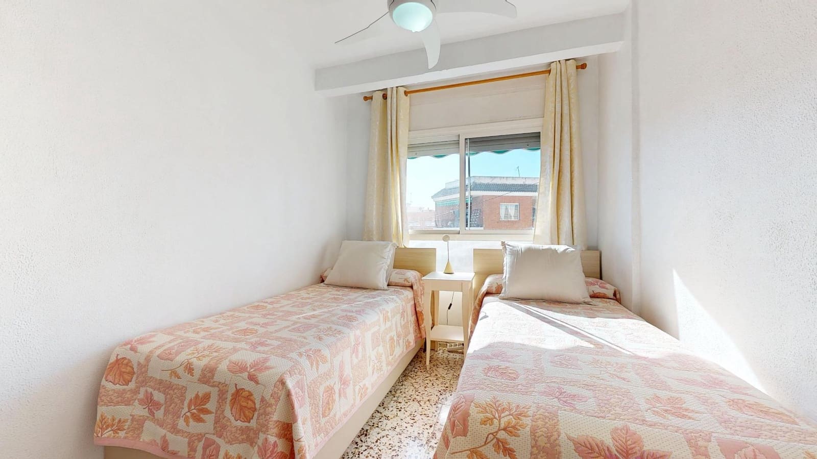 Piso de 2 habitaciones en Lo Pagan en venta - 95.000 € (Ref: 9701660)