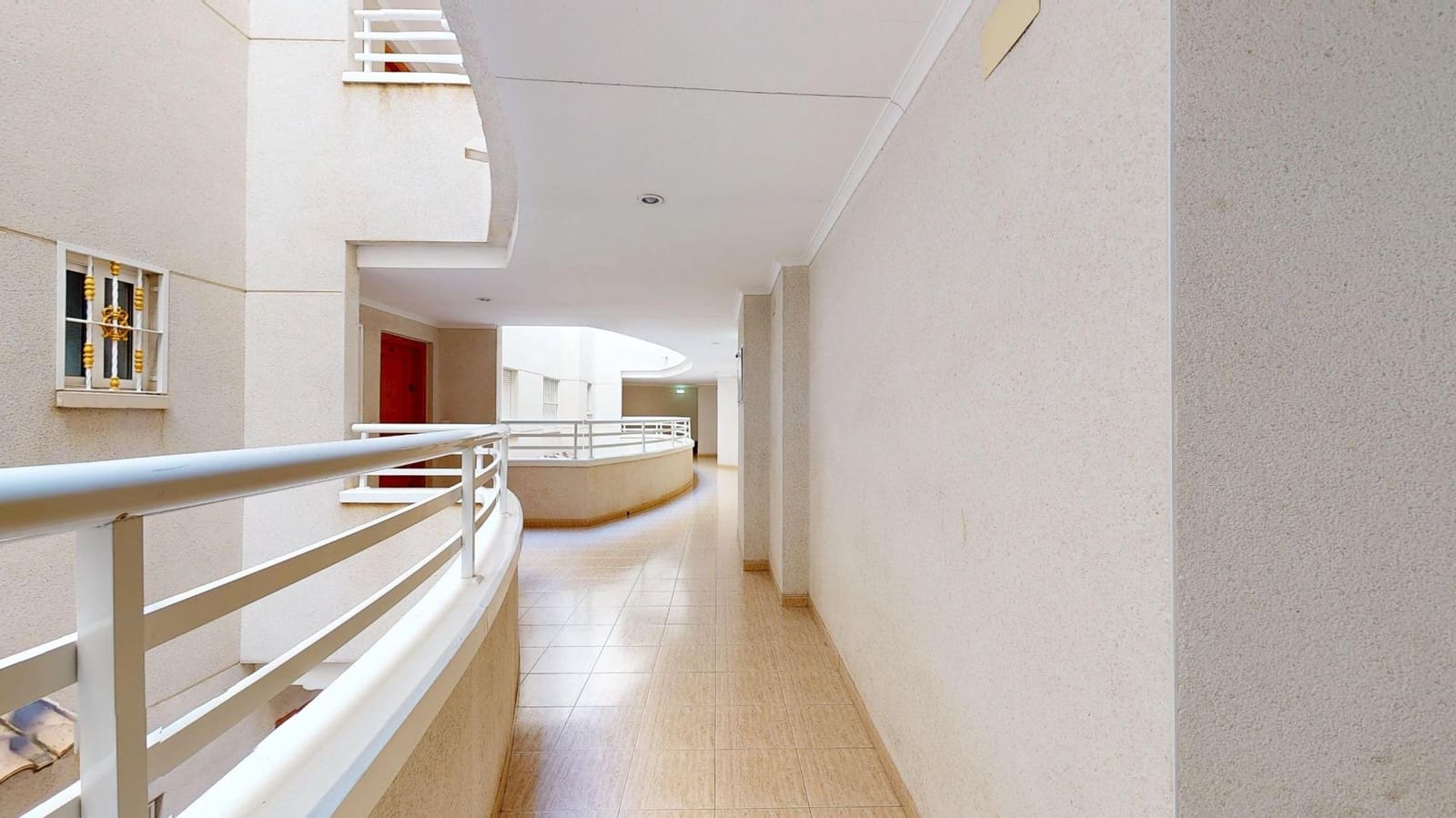 2 sypialnia Mieszkanie na sprzedaż w Torrevieja - 110 000 € (Ref: 9701661)
