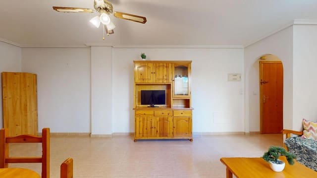 2 bedroom Flat for sale in Centro, Torrevieja - € 110,000 (Ref: 9701661)