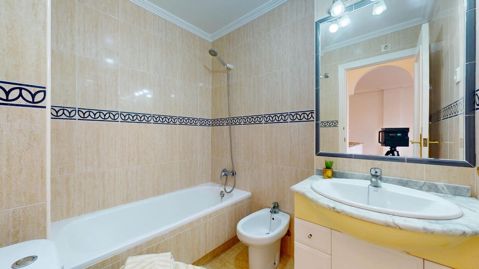 2 bedroom Flat for sale in Los Nietos with pool - € 112,000 (Ref: 9714963)