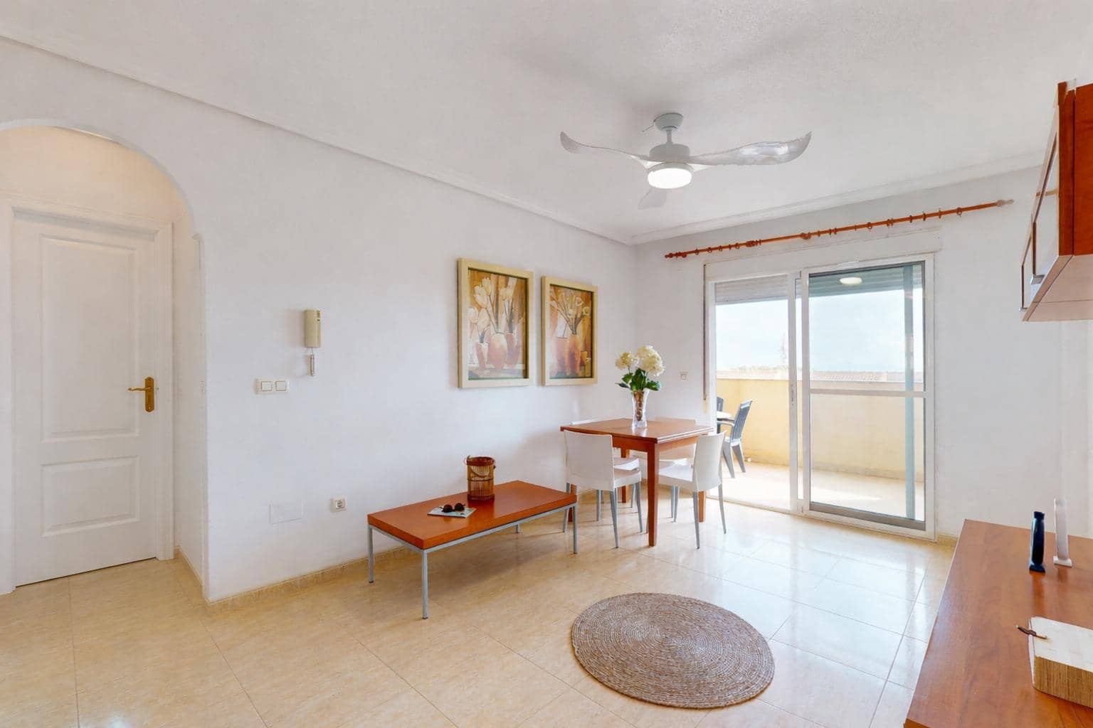 2 soverom Leilighet til salgs i Los Nietos med svømmebasseng - € 109 000 (Ref: 9714963)