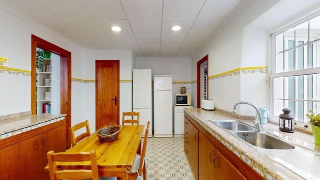 5 soveværelse Byhus til salg i Corvera, Murcia by med garage - € 490.000 (Ref: 9748082)