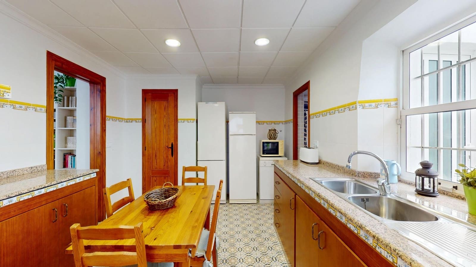 5 soveværelse Byhus til salg i Corvera med garage - € 490.000 (Ref: 9748082)