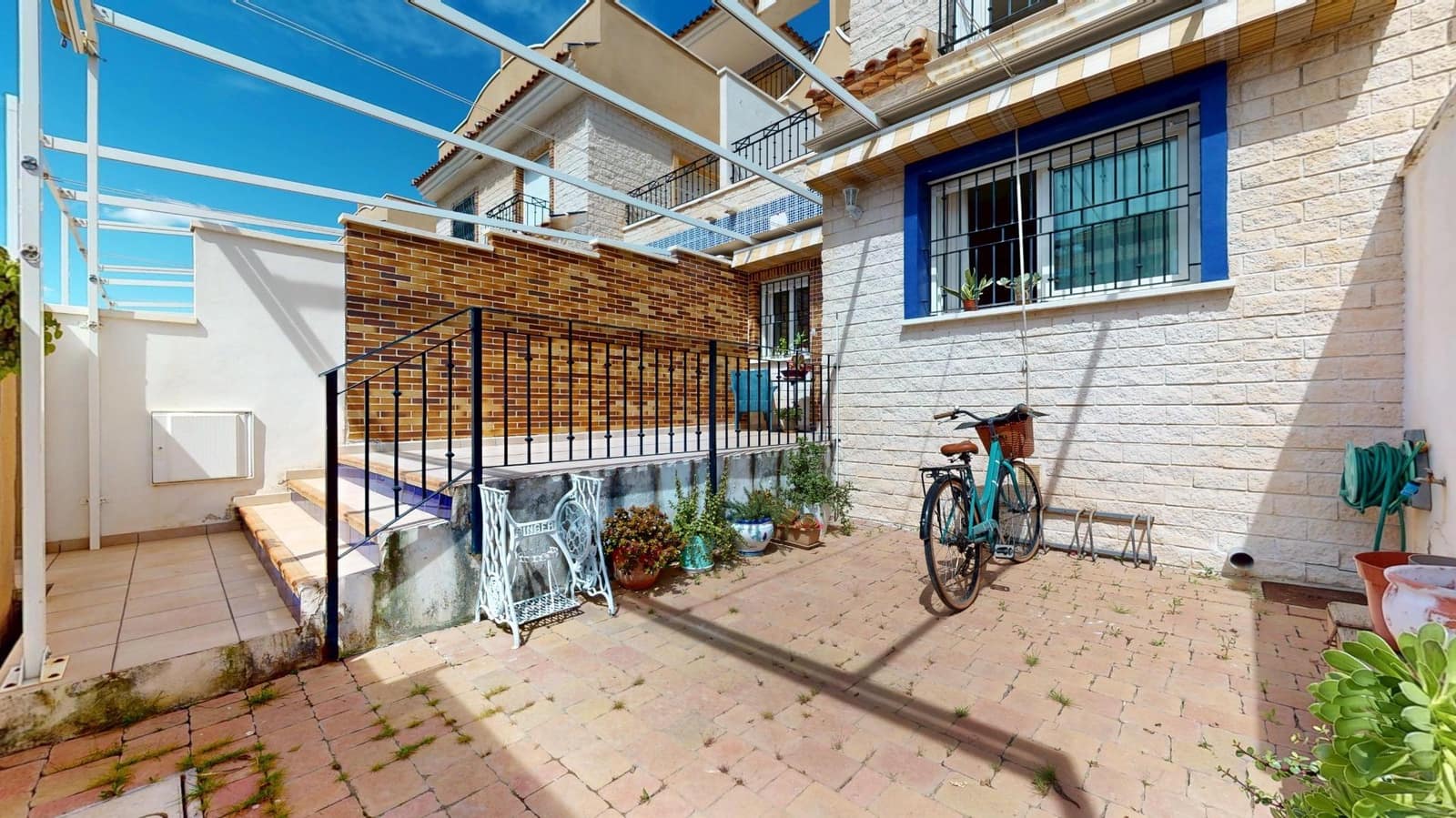 3 makuuhuone Rivitalo myytävänä paikassa El Mojon - 366 000 € (Ref: 9758990)