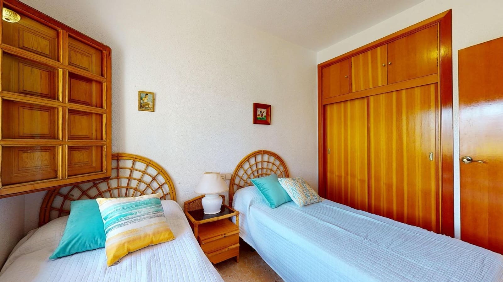 3 makuuhuone Rivitalo myytävänä paikassa Torre de la Horadada mukana uima-altaan - 295 000 € (Ref: 9762006)