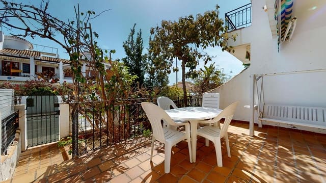 3 soveværelse Rækkehus til salg i Torre de la Horadada, Pilar de la Horadada med swimmingpool - € 279.000 (Ref: 9762006)