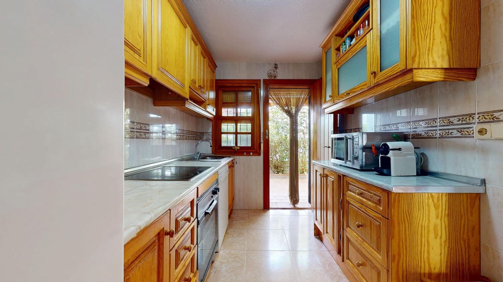 3 makuuhuone Rivitalo myytävänä paikassa Torre de la Horadada mukana uima-altaan - 279 000 € (Ref: 9762006)