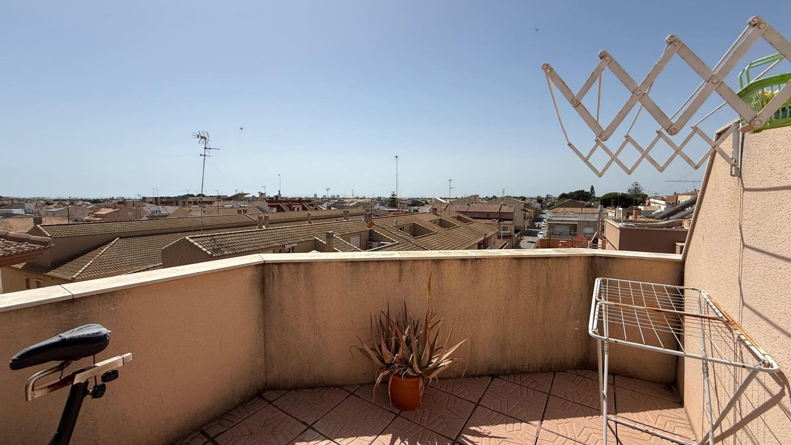 Piso de 2 habitaciones en San Pedro del Pinatar en venta - 150.000 € (Ref: 9773088)