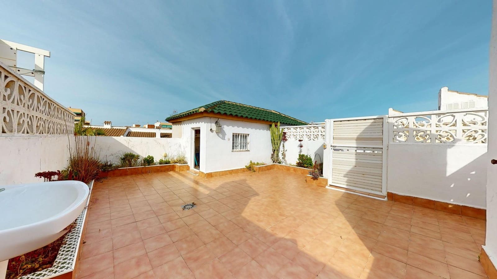 2 chambre Appartement à vendre à Punta Prima avec piscine - 179 000 € (Ref: 9778168)