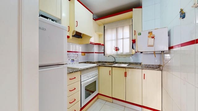 2 chambre Appartement à vendre à Punta Prima, Torrevieja avec piscine - 179 000 € (Ref: 9778168)