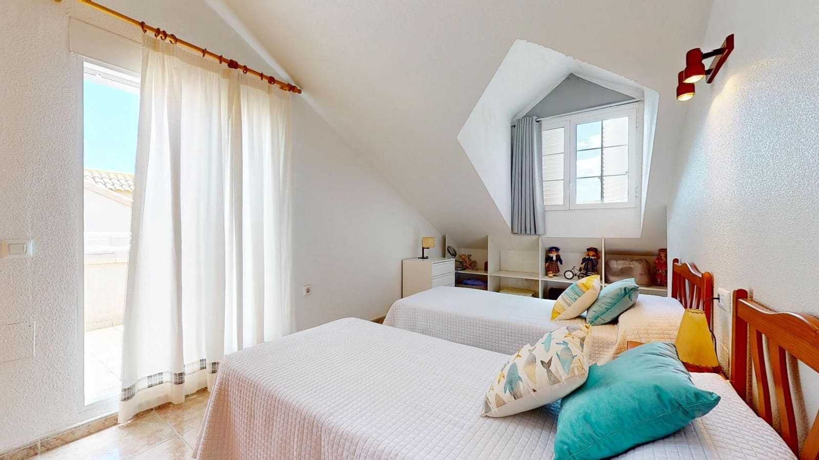 4 soveværelse Rækkehus til salg i Torre de la Horadada - € 329.000 (Ref: 9780587)