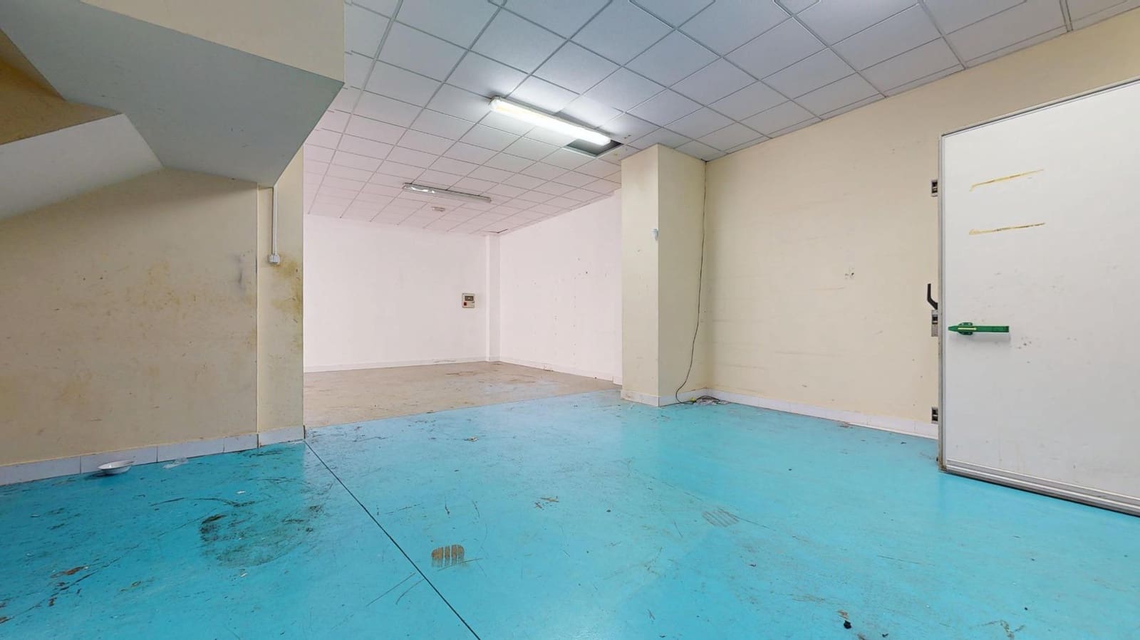 Kaupallinen myytävänä paikassa Lo Pagan - 198 000 € (Ref: 9783015)