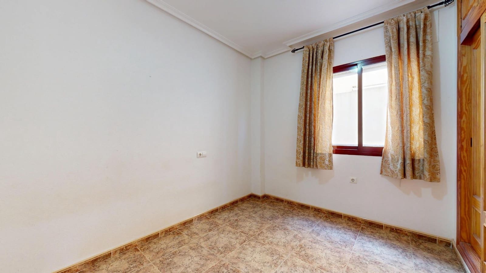 3 quarto Apartamento para venda em Torre de la Horadada - 215 000 € (Ref: 9815868)