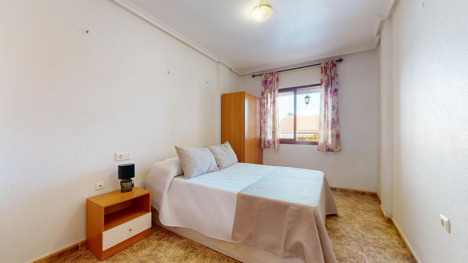 3 quarto Apartamento para venda em Torre de la Horadada - 215 000 € (Ref: 9815868)
