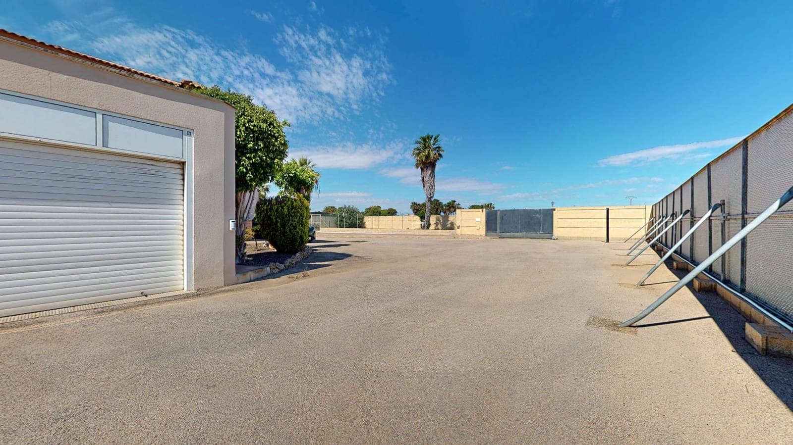 5 bedroom Villa for sale in San Pedro del Pinatar with pool garage - € 1,999,900 (Ref: 9861891)