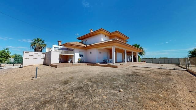 5 soveværelse Villa til salg i San Pedro del Pinatar med swimmingpool garage - € 1.999.900 (Ref: 9861891)