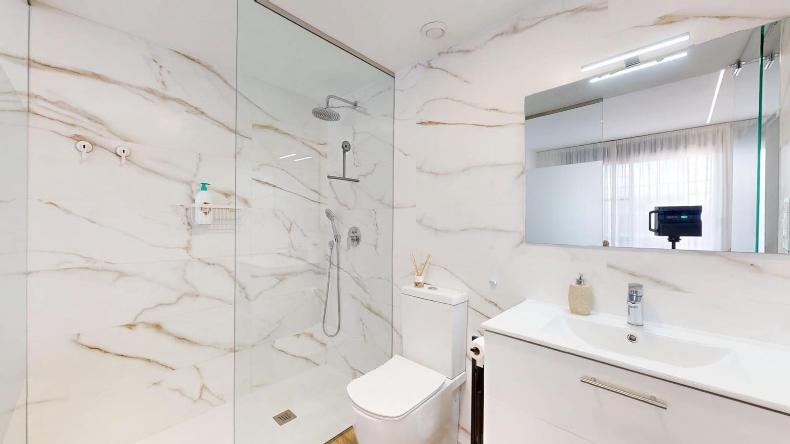 2 makuuhuone Huoneisto myytävänä paikassa San Javier mukana uima-altaan - 375 000 € (Ref: 9884834)