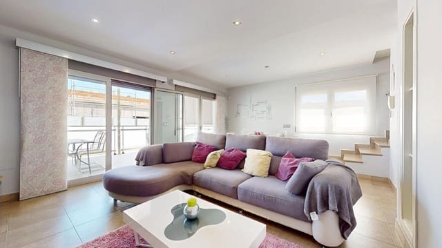 3 bedroom Semi-detached Villa for sale in San Javier with pool - € 374,900 (Ref: 9911096)