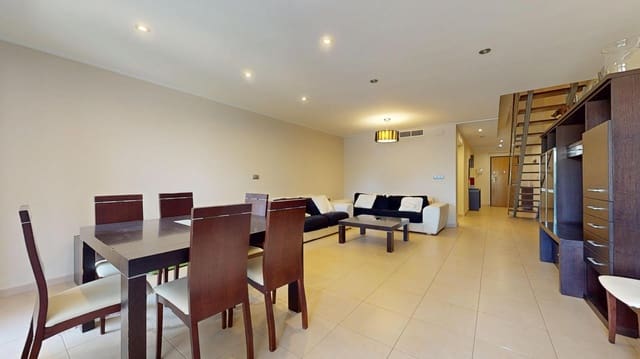 3 bedroom Apartment for sale in Pilar de la Horadada with pool garage - € 295,000 (Ref: 9922334)