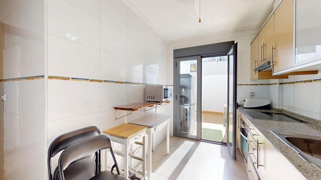 3 slaapkamer Rijtjeshuis te koop in San Javier met zwembad garage - € 259.900 (Ref: 9940007)