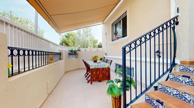 5 sovrum Radhus till salu i San Pedro del Pinatar med garage - 248 500 € (Ref: 9970624)