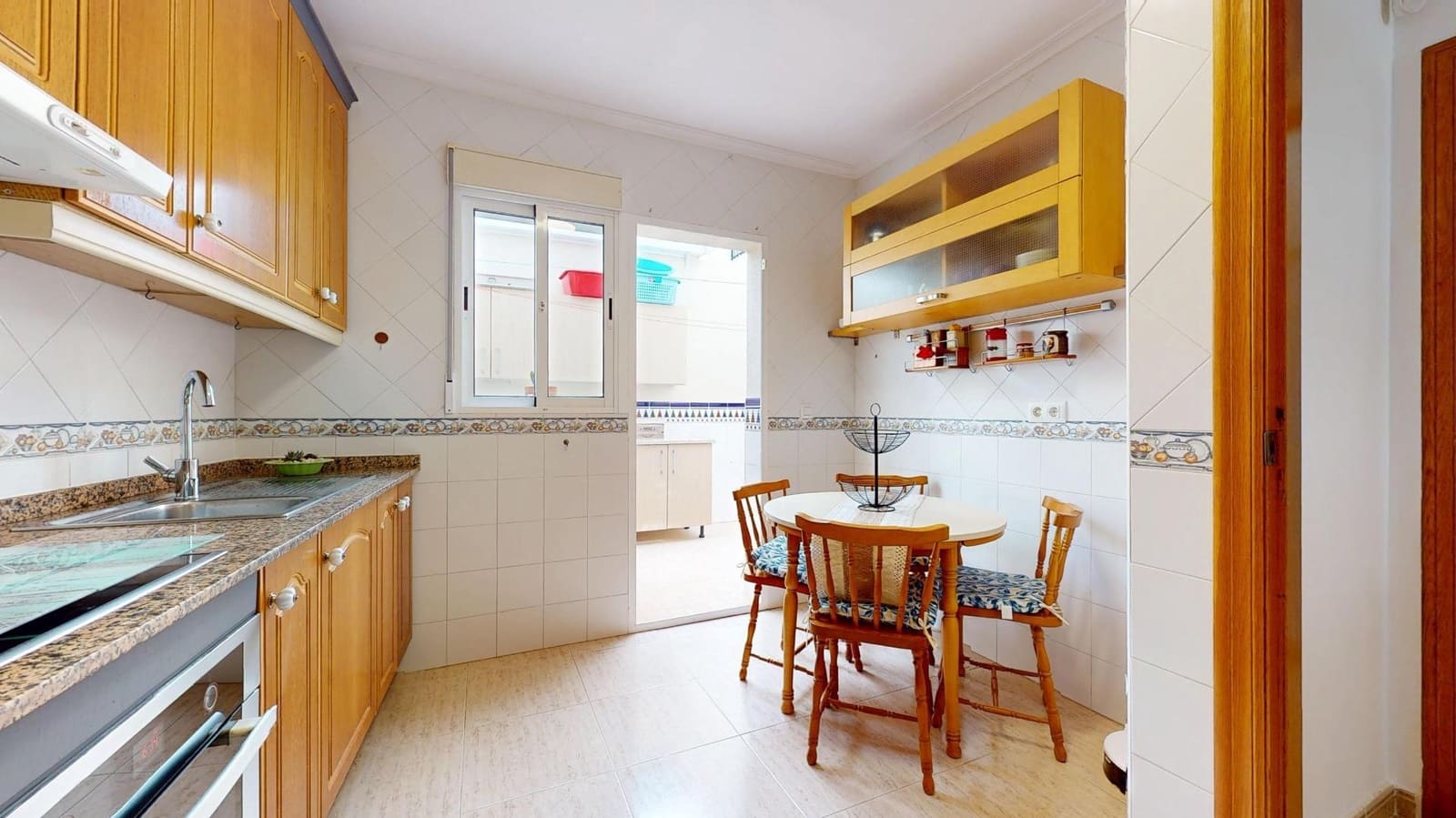 5 makuuhuone Rivitalo myytävänä paikassa San Pedro del Pinatar mukana 
autotalli - 248 500 € (Ref: 9970624)