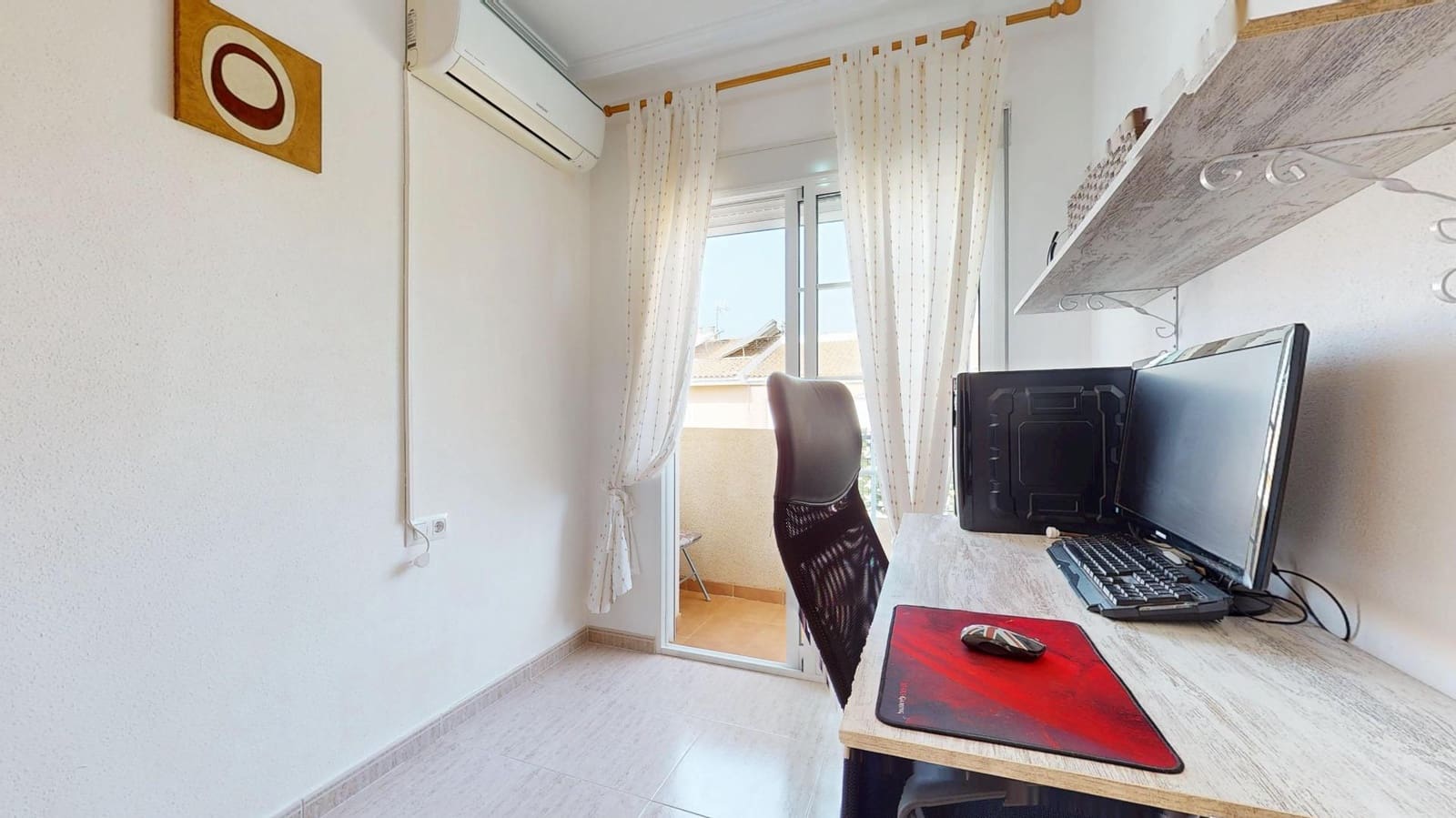 5 makuuhuone Rivitalo myytävänä paikassa San Pedro del Pinatar mukana 
autotalli - 248 500 € (Ref: 9970624)