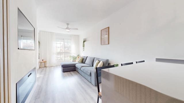 3 bedroom Flat for sale in Pilar de la Horadada with garage - € 195,000 (Ref: 9994285)