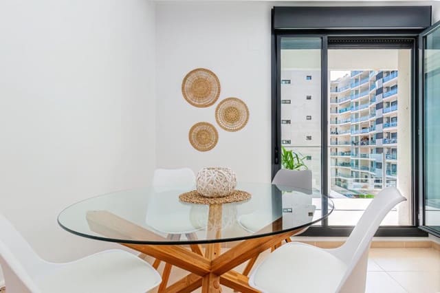 Appartement de 2 chambres à louer à La Villajoyosa / Vila Joiosa avec piscine - 1 500 € (Ref: 10052144)