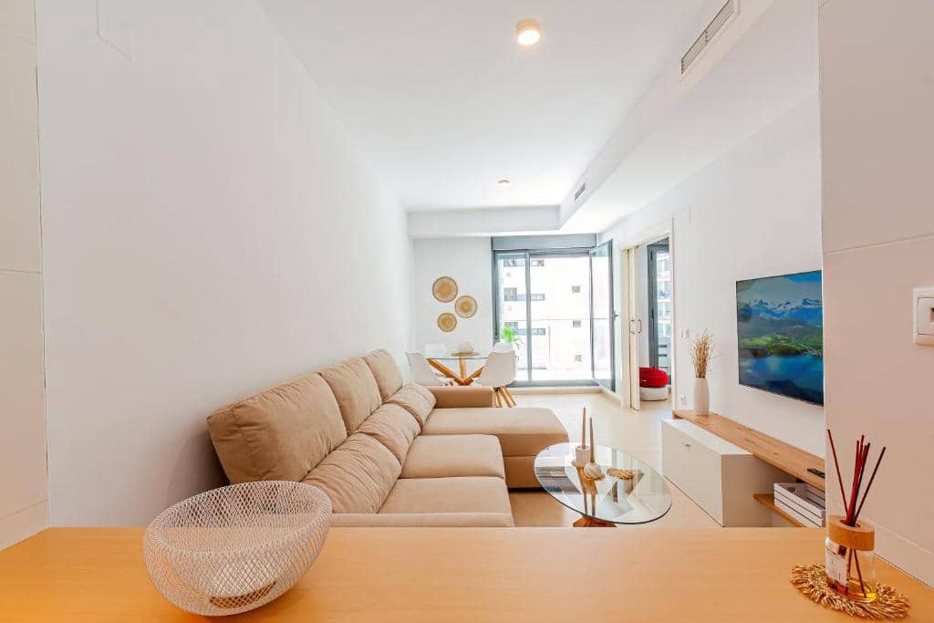 Appartement de 2 chambres à louer à La Villajoyosa / Vila Joiosa avec piscine - 1 500 € (Ref: 10052144)