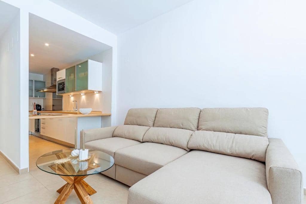 Appartement de 2 chambres à louer à La Villajoyosa / Vila Joiosa avec piscine - 1 500 € (Ref: 10052144)