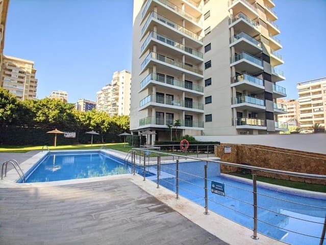 Appartement de 2 chambres à louer à La Villajoyosa / Vila Joiosa avec piscine - 1 500 € (Ref: 10052144)