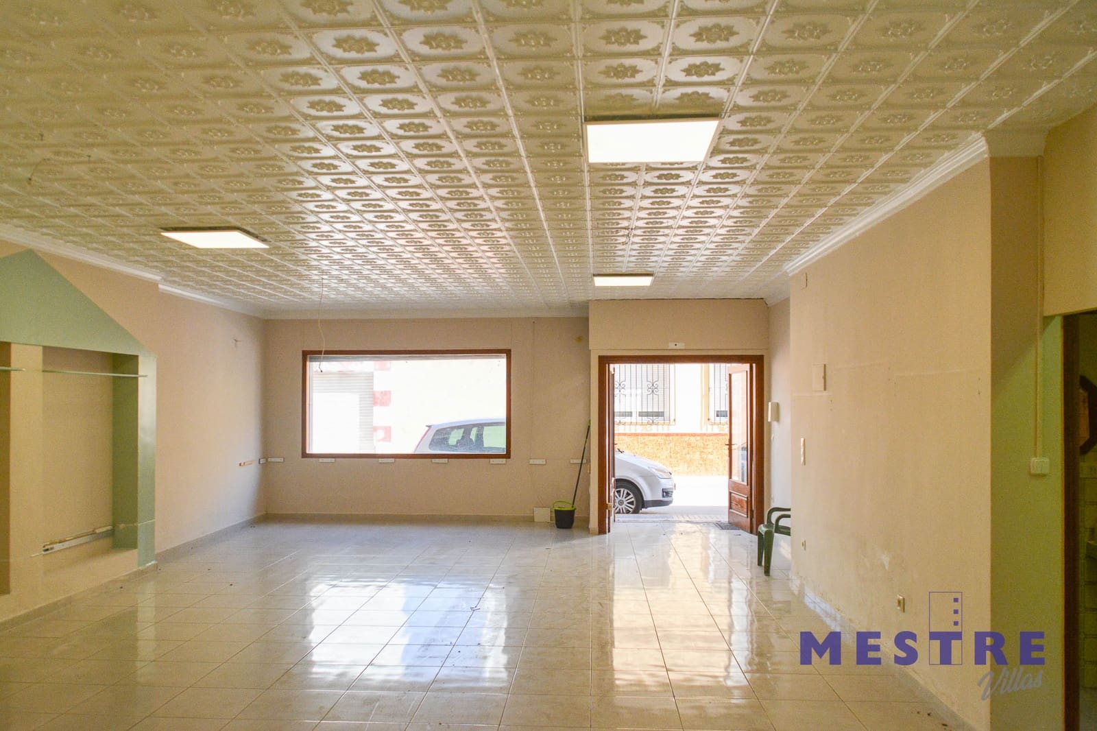 Local Commercial à louer à Jalon / Xalo - 500 € (Ref: 10060814)