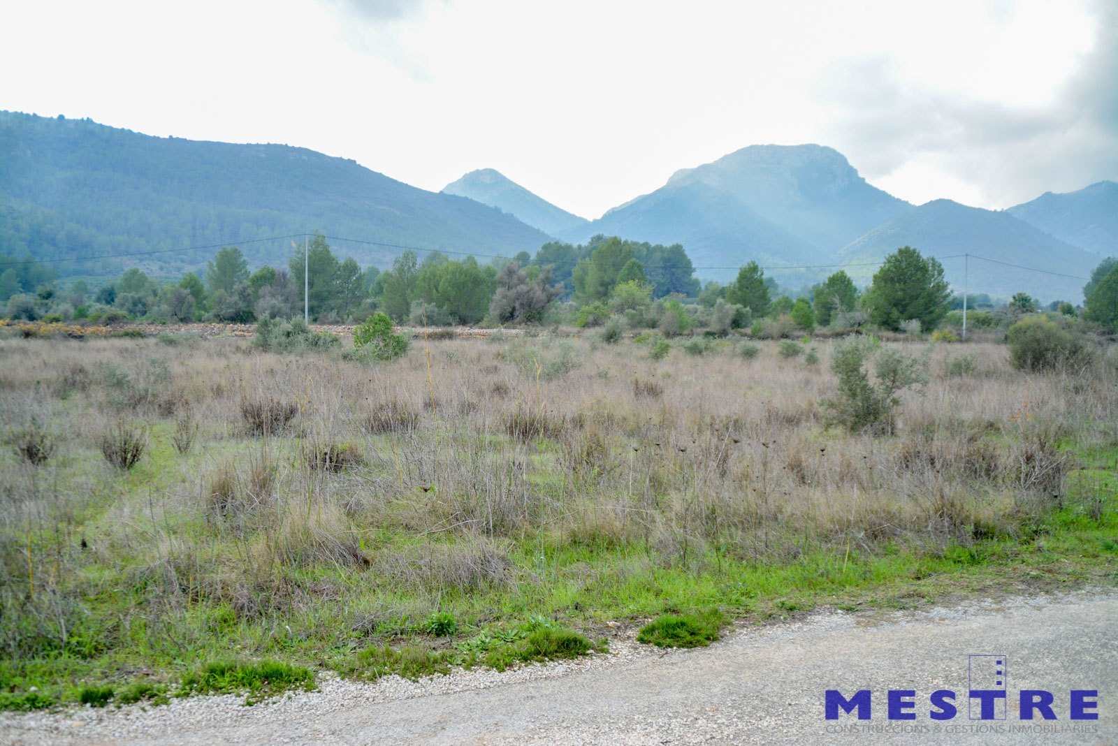 Tontti myytävänä paikassa Jalon / Xalo - 350 000 € (Ref: 3313764)