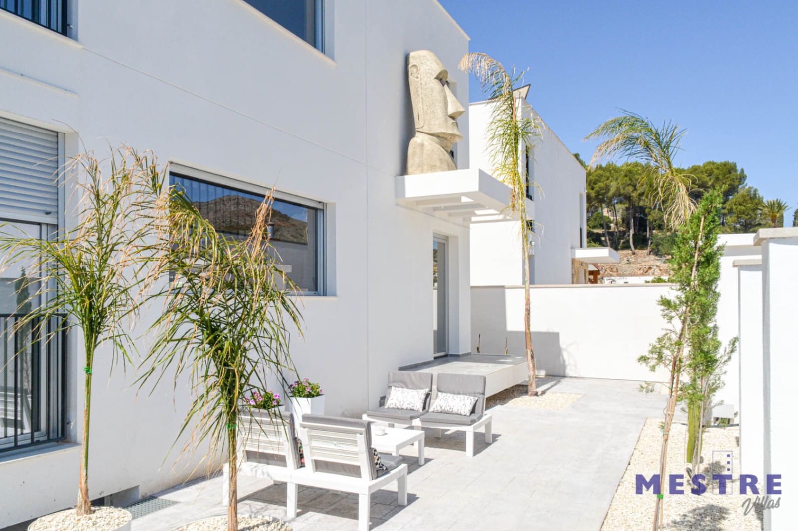 3 bedroom Villa for rent in Jalon / Xalo with pool garage - € 1,850 (Ref: 8301490)