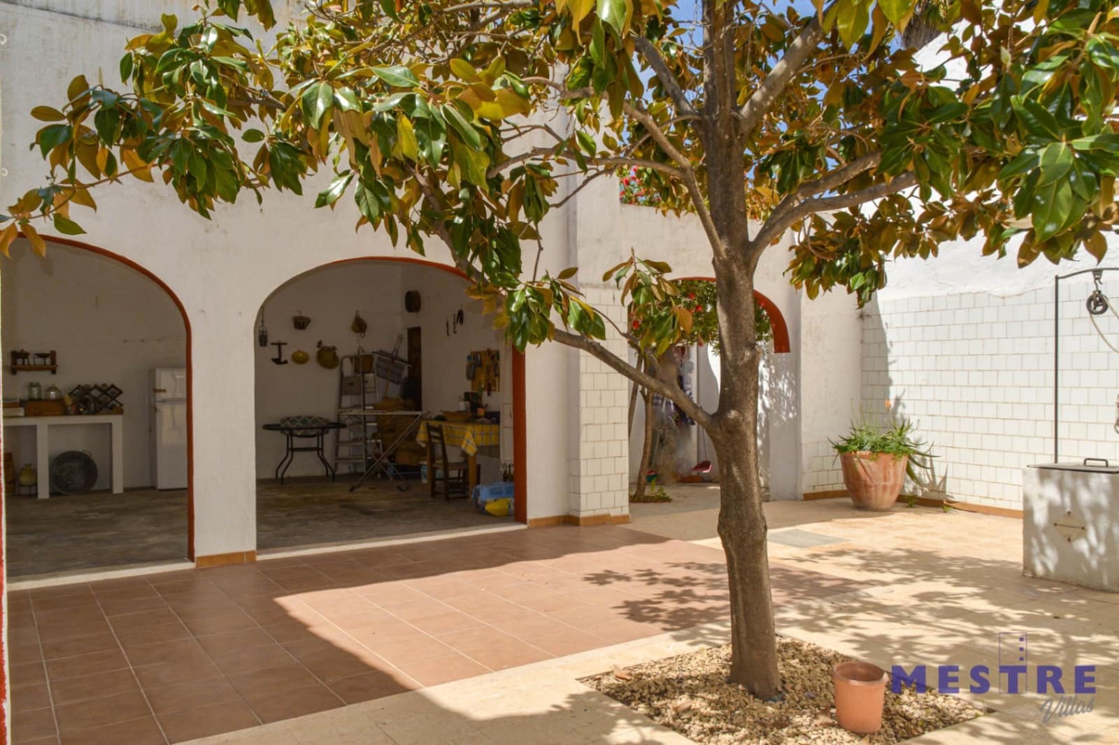 6 soveværelse Byhus til salg i Jalon / Xalo - € 330.000 (Ref: 8337061)