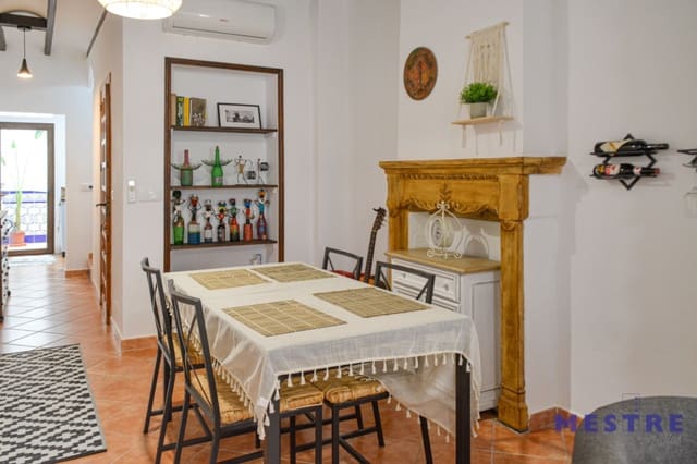 Maison de Ville de 2 chambres à louer à Jalón / Xaló - 800 € (Ref: 8664204)
