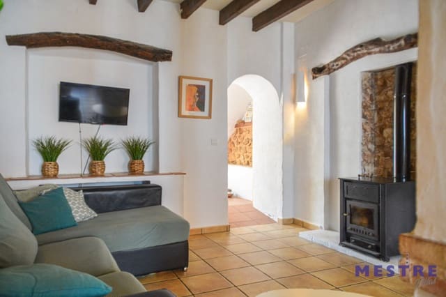 3 bedroom Townhouse for sale in Jalón / Xaló - € 269,500 (Ref: 9072403)