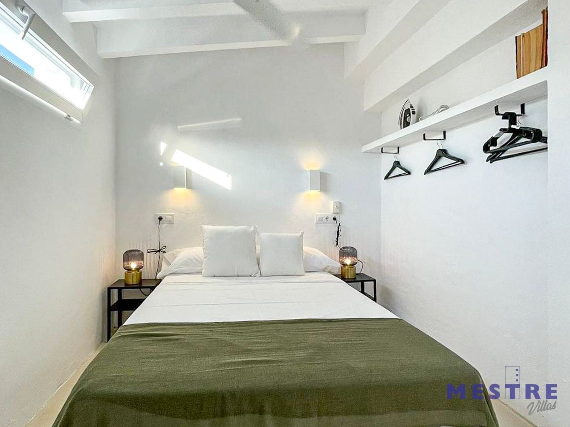 2 soveværelse Lejlighed til leje i Moraira - € 1.250 (Ref: 9148146)