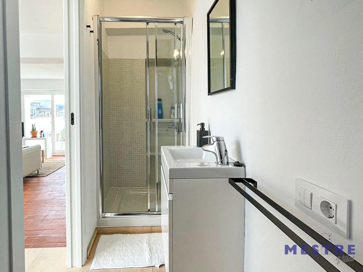 2 soveværelse Lejlighed til leje i Moraira - € 1.250 (Ref: 9148146)