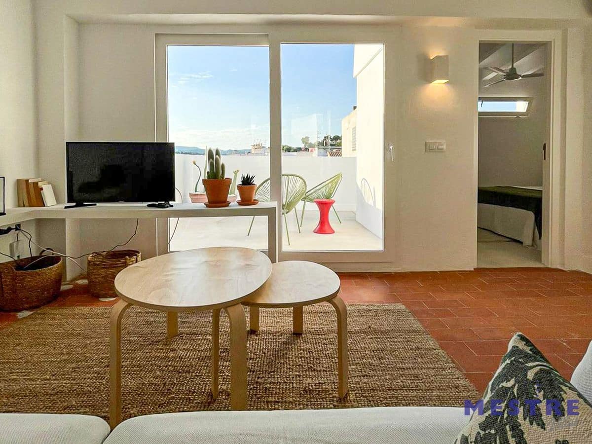 2 soveværelse Lejlighed til leje i Moraira - € 1.250 (Ref: 9148146)