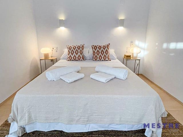 Appartement de 2 chambres à louer à Moraira, Teulada-Moraira - 1 250 € (Ref: 9148146)