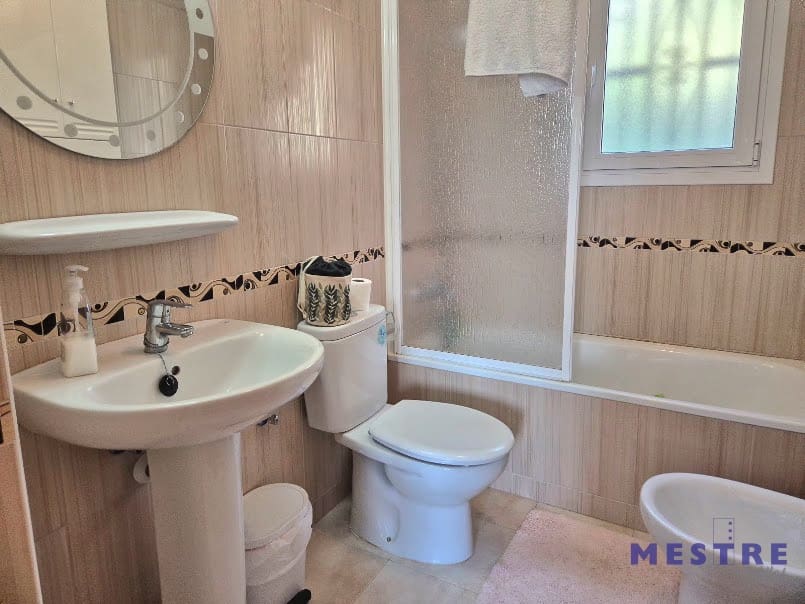 3 sovrum Villa att hyra i Alcalali / Alcanali - 1 200 € (Ref: 9528682)