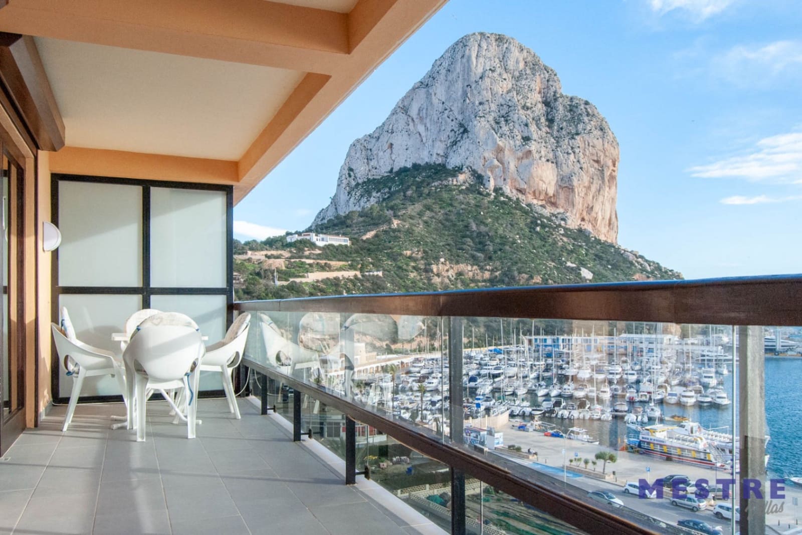 2 soveværelse Lejlighed til leje i Calpe / Calp - € 1.000 (Ref: 9618518)