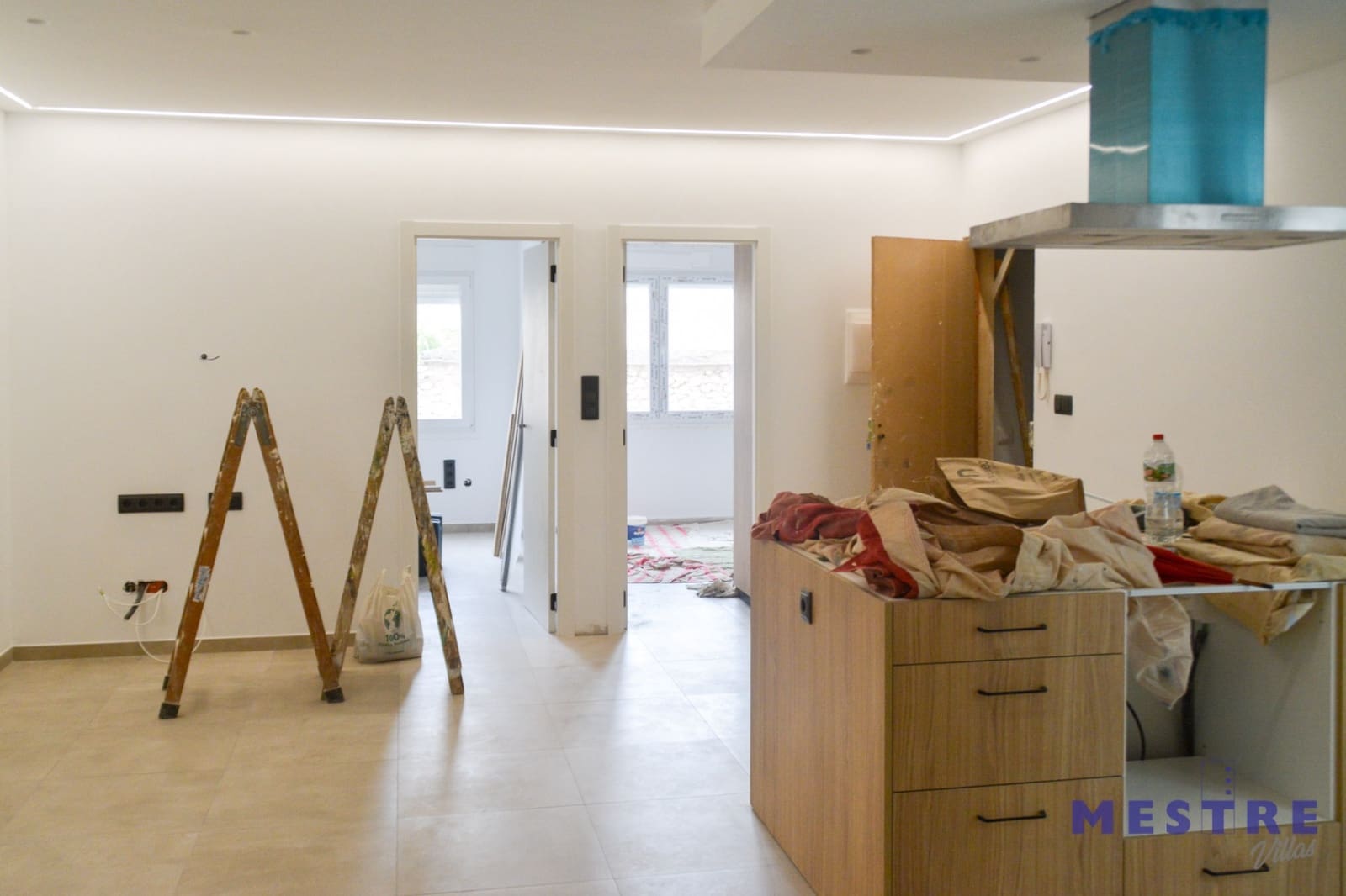 3 bedroom Apartment for rent in Jalon / Xalo - € 900 (Ref: 9676541)