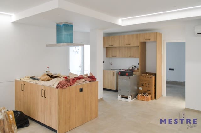 3 bedroom Apartment for rent in Jalón / Xaló - € 900 (Ref: 9676541)