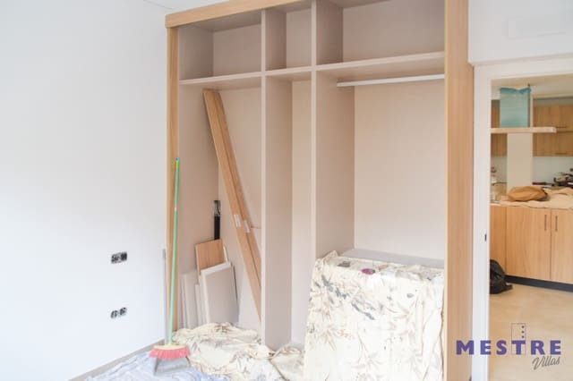 3 bedroom Apartment for rent in Jalón / Xaló - € 900 (Ref: 9676541)