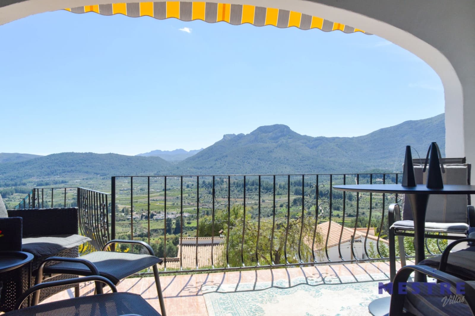 3 sypialnia Willa na sprzedaż w Alcalali / Alcanali z basenem garażem - 475 000 € (Ref: 9736266)