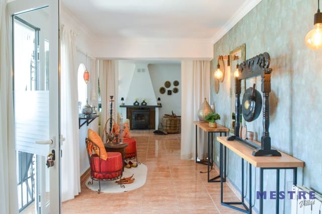 3 sypialnia Willa na sprzedaż w Alcalalí / Alcanalí z basenem garażem - 475 000 € (Ref: 9736266)