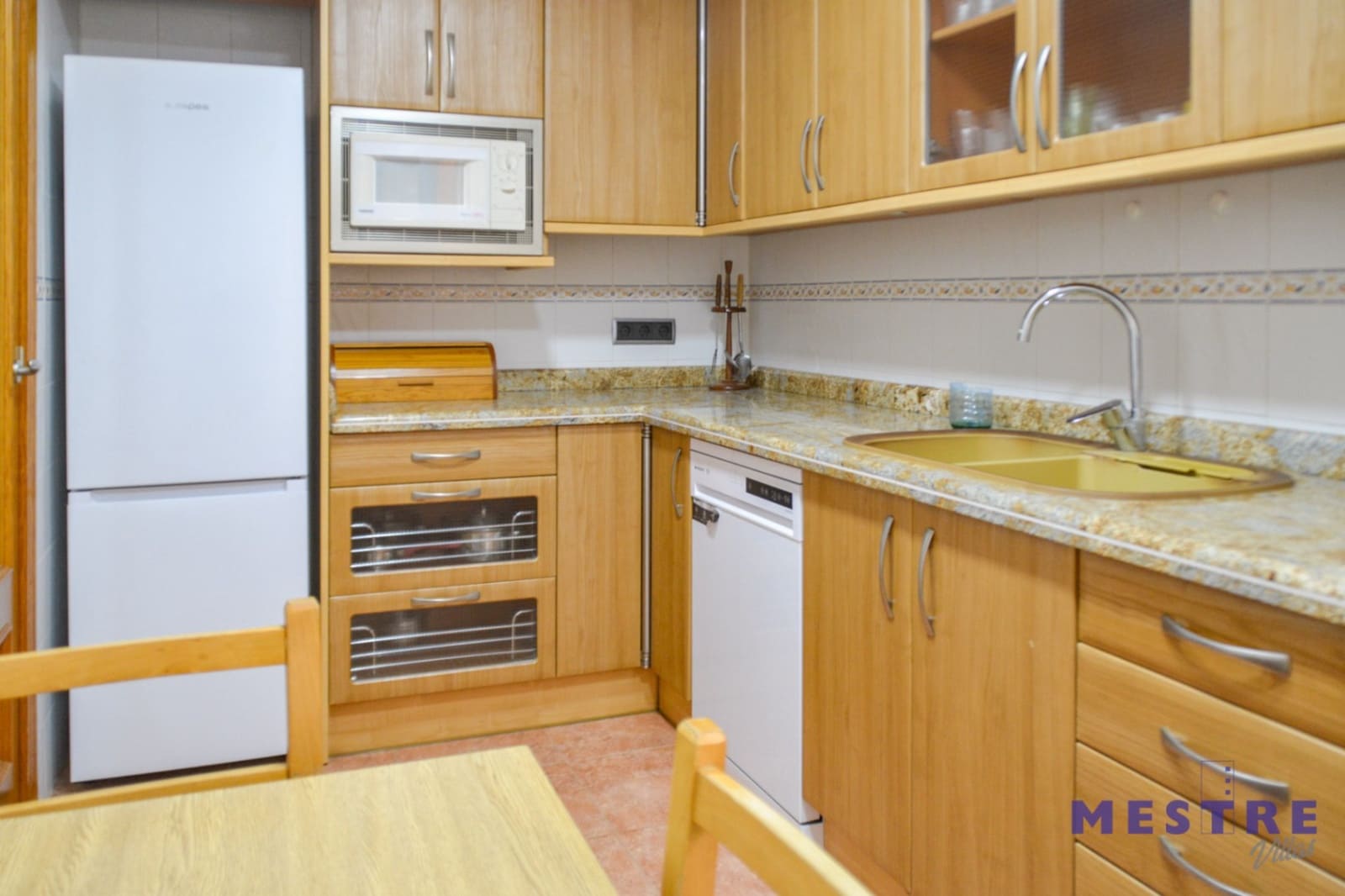 3 bedroom Apartment for rent in Benissa - € 1,000 (Ref: 9758210)